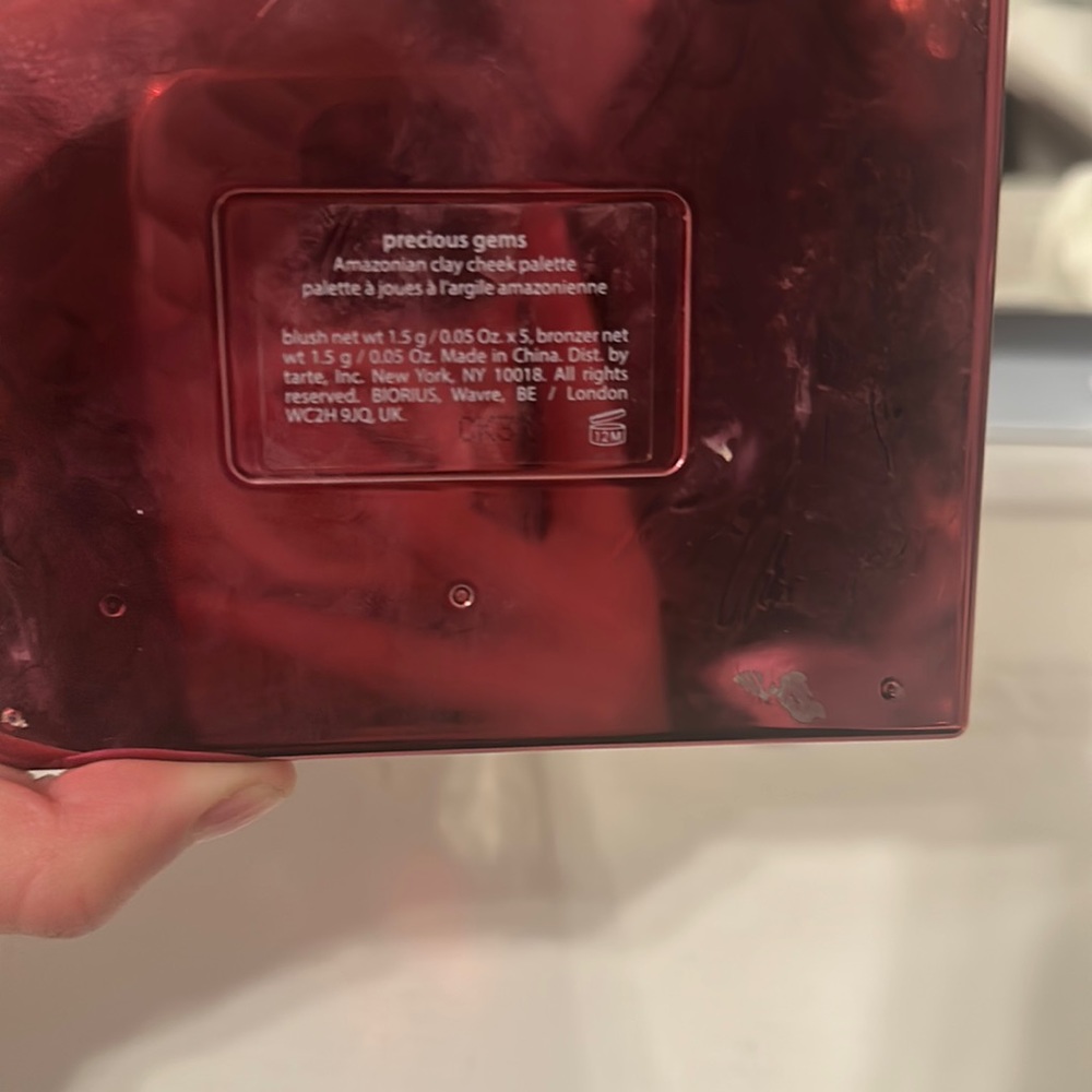 Tarte blush, bronzer,highlighter pallet